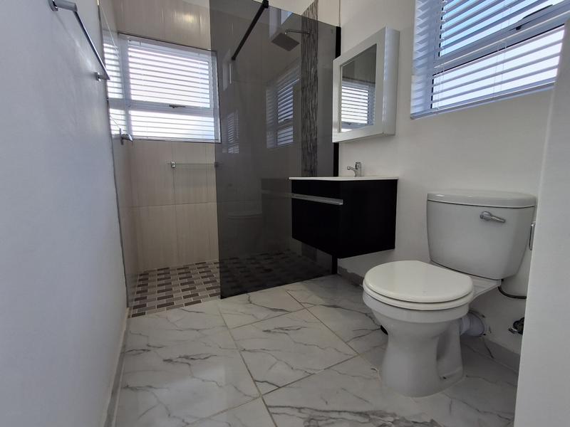 2 Bedroom Property for Sale in Lampiesbaai Western Cape